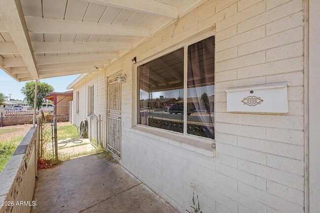 Photo - 5828 N 63rd Dr