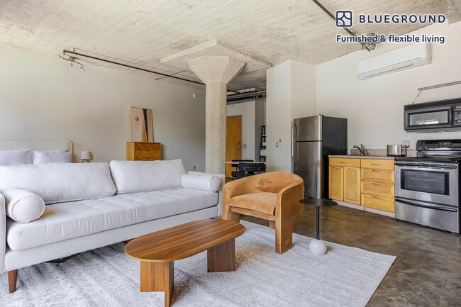 Photo - 1617 Cosmo St Unit FL4-ID1358