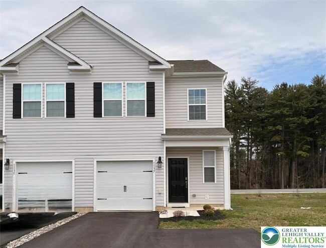 Building Photo - 1137 Martin Rd