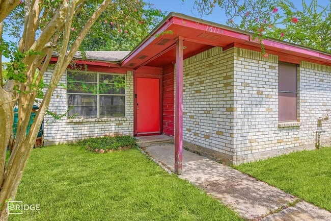 Photo - 1611 Hazelwood St Unit A