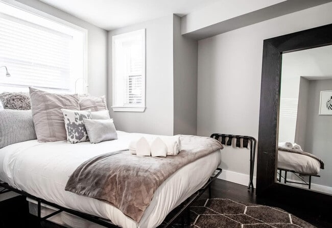 Photo - 1429 New Jersey Ave NW Unit ID1039044P