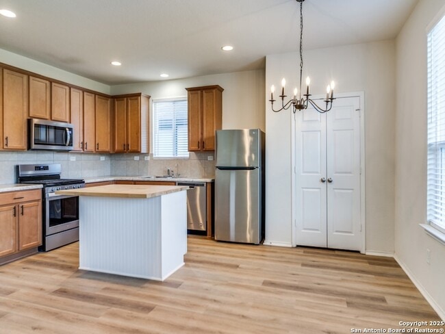 Photo - 7695 Pecos Rdg