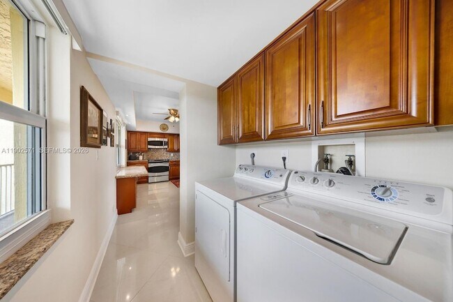 Photo - 3095 N Course Dr Unit 811