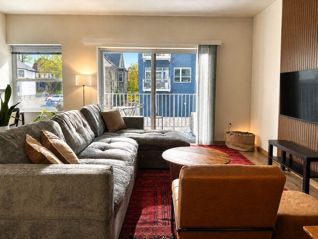 Building Photo - 1640 N Water St Unit SI ID1379063P