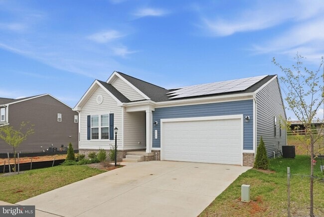 Photo - 615 Clover Ln