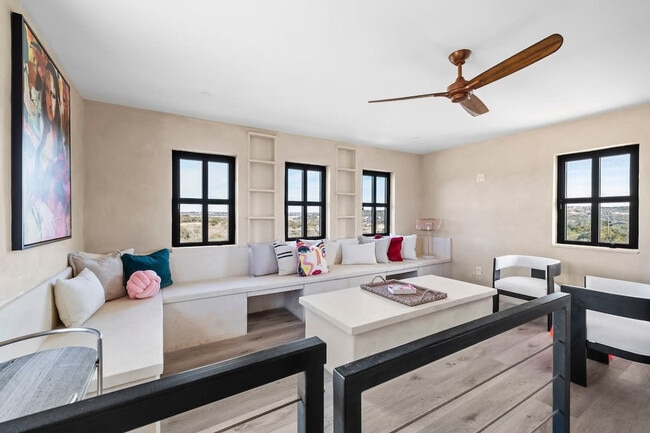 Photo - 2701 Bumble Bee Dr Unit ID1262282P