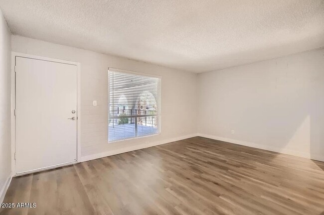 Photo - 1645 E Thomas Rd