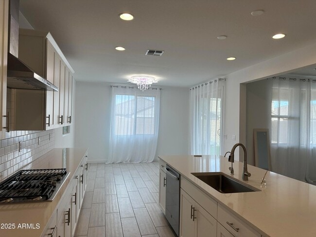 Photo - 40562 W Michaels Dr