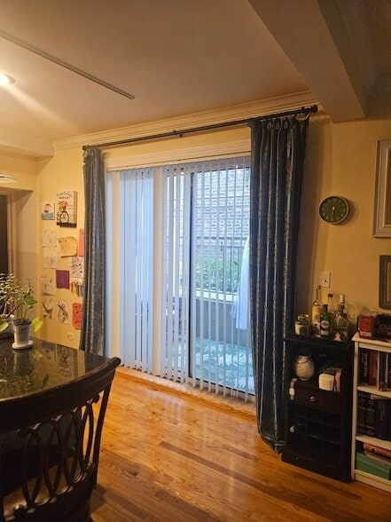 Photo - 1258 W Winona St