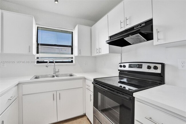 Photo - 2120-2122 Thomas Street Unit 2122 Unit 2122