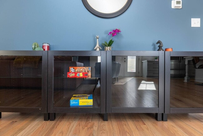 Building Photo - 806 Colorado Ave Unit SI ID1051226P