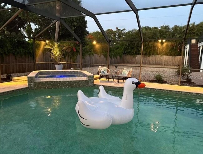 Photo - 6139 Hollywood Blvd