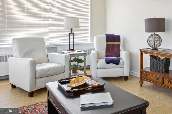 Photo - 1900 Princess Anne St Unit 6