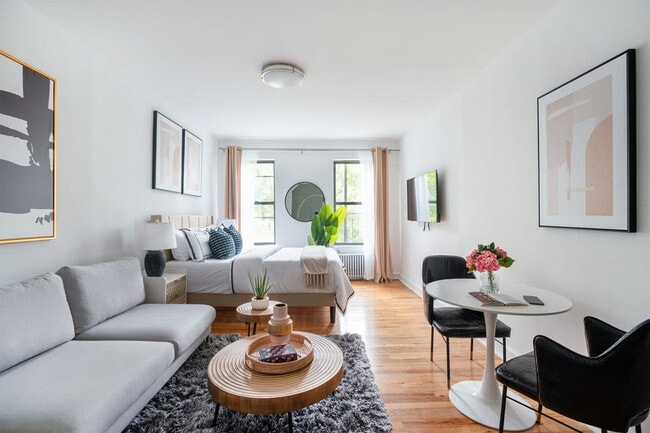 Building Photo - 444 W 48th St Unit ID1021961P