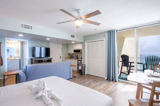 Building Photo - 10517 Front Beach Rd Unit FL8-ID1354971P