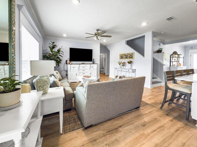 Photo - 128 Sea Eagle Ln Unit SI ID1447125P