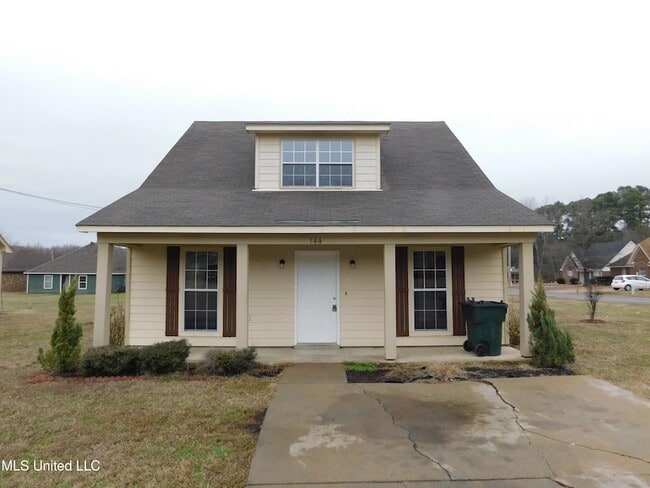 Building Photo - 144 Flower Cir