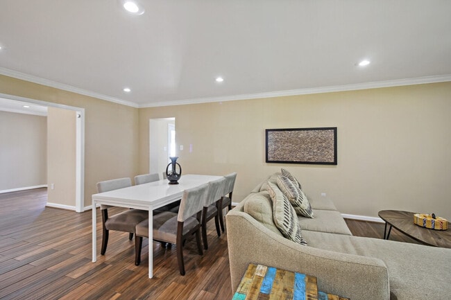 Building Photo - 7103 Highland St Unit ID1395505P