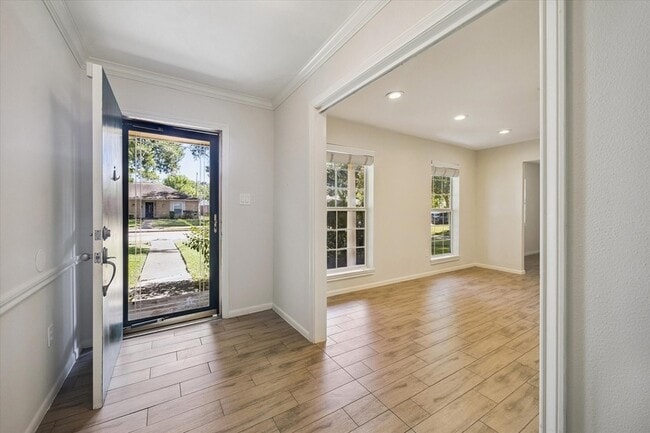 Photo - 5942 Portal Dr
