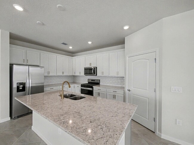 Photo - 14172 SW Incarnadine Ln