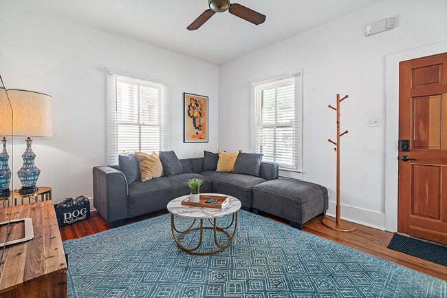 Building Photo - 23 Old Mission Ave Unit ID1281990P