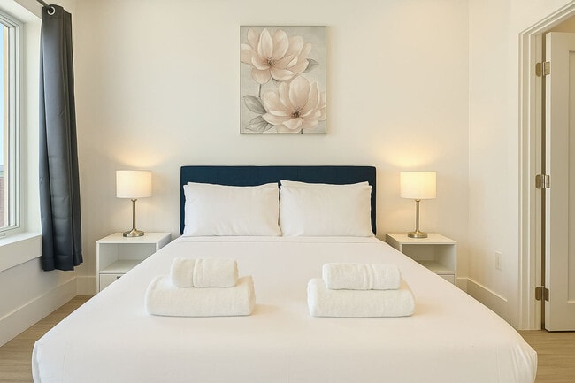 Photo - 2400 E Huntingdon St Unit ID1223604P