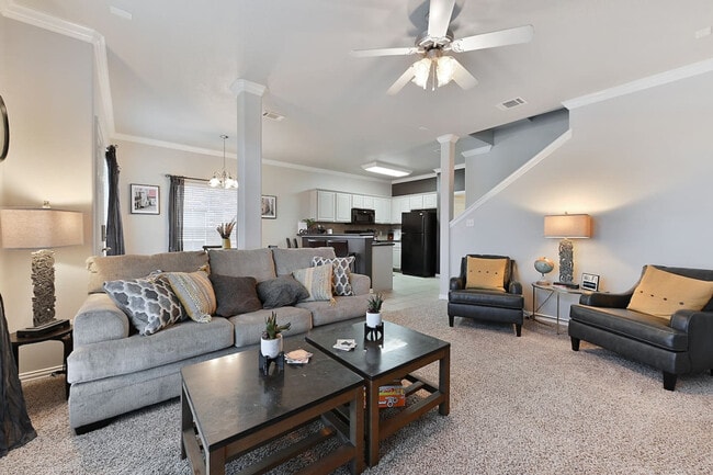 Photo - 1001 Krenek Tap Rd Unit ID1328064P