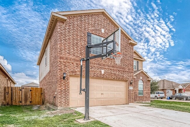 Photo - 20630 Stout Dr