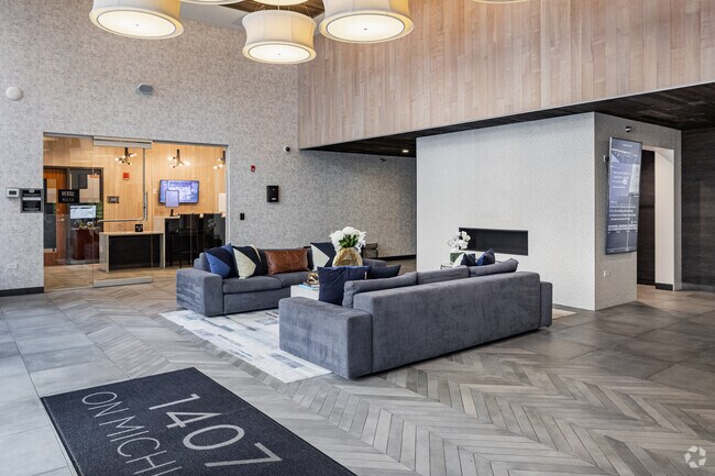 Photo - 1407 on Michigan