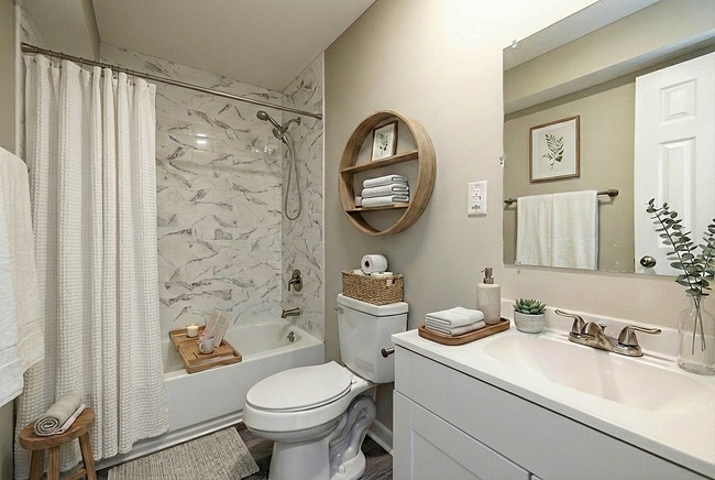 Bathroom - Overland Station
