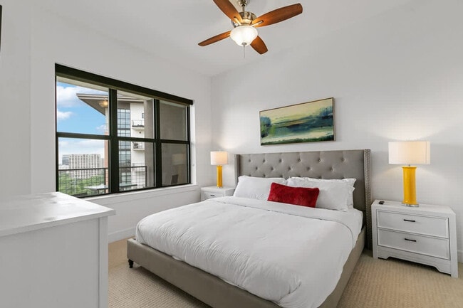 Photo - 101 Bowen St Unit ID1297759P