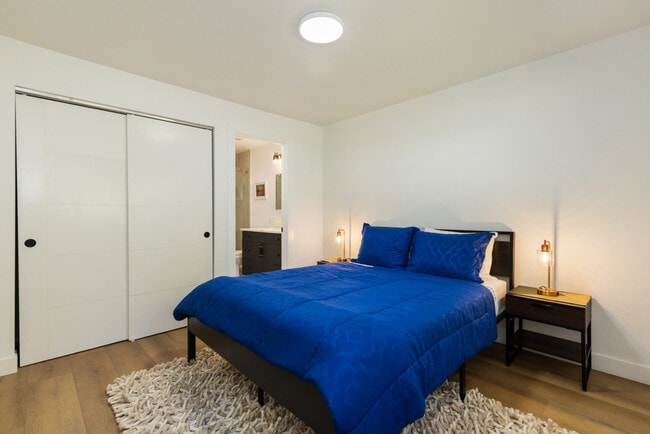 Photo - 905 142nd Ave SE Unit ID1234621P