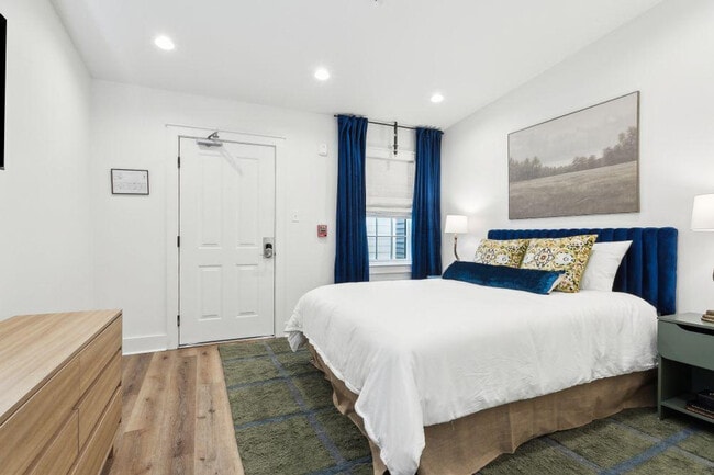 Photo - 1738 N Rampart St Unit ID1368483P