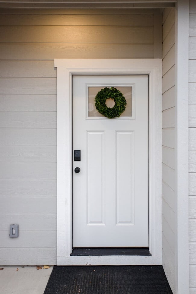 Photo - 717 E Elgin St Unit SI ID1460931P