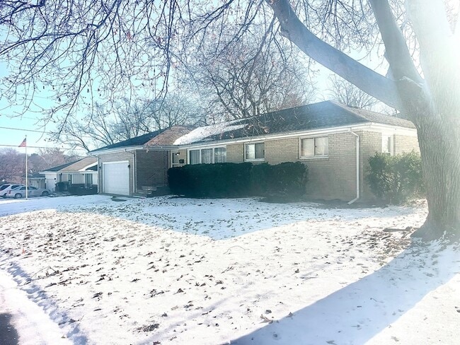 Photo - 3303 Greenwood Ave