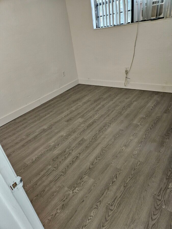 Photo - Swezy Realty