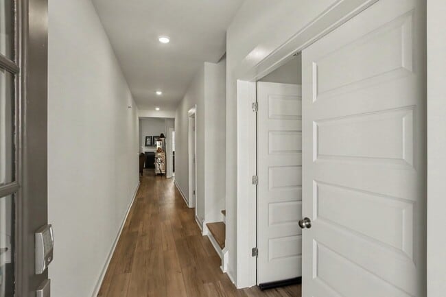 Photo - 855 Nightingale Ave