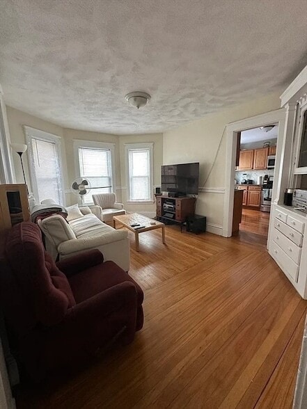 Building Photo - 42 Whitman St Unit 1