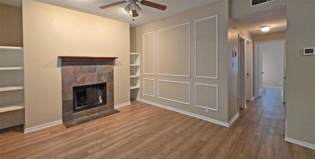 Photo - 203 E 31st St Unit 207