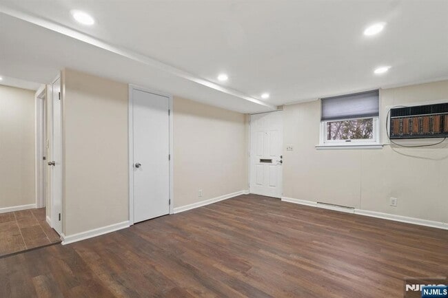 Photo - 234 Columbia Ave Unit 19