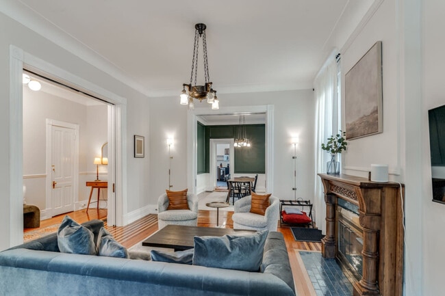 Building Photo - 351 Thrall St Unit ID1234536P