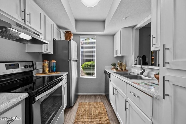 Photo - 4748 W Sierra Vista Dr Unit B1