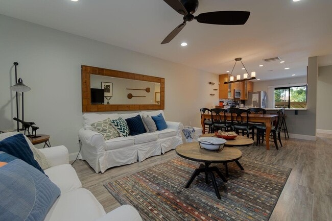 Building Photo - 12989 Odessa Trail Unit 6