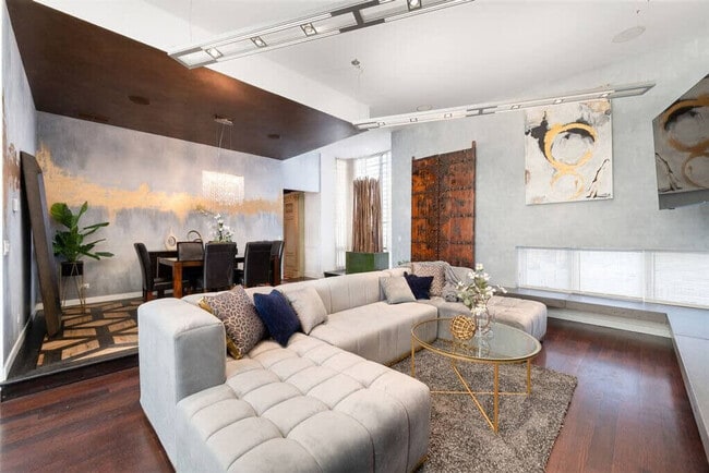 Building Photo - 1856 N Fairfield Ave Unit SI ID1244918P