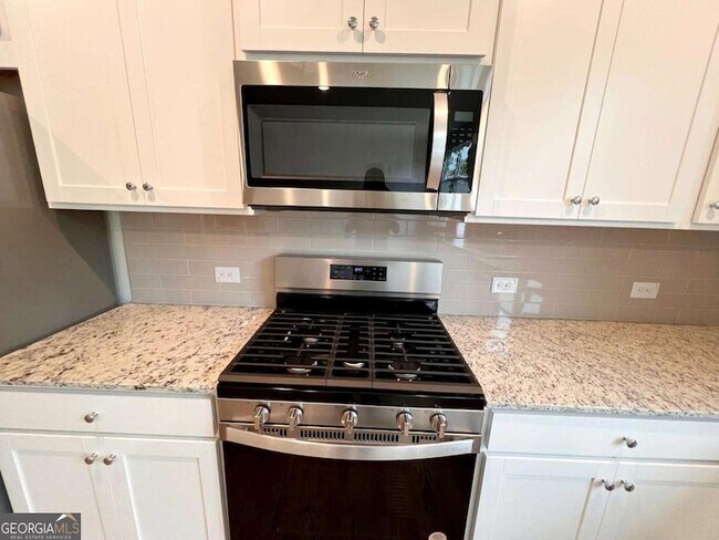 Photo - 250 Pt Pl Dr