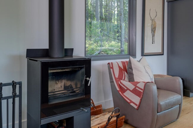 Photo - 17 Lakewood Dr Unit ID1255724P