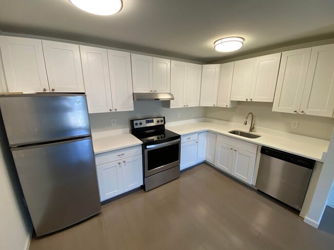 Photo - 8th Ave Condos