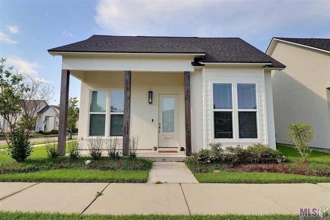 Photo - 14117 Vlg Sq Ave