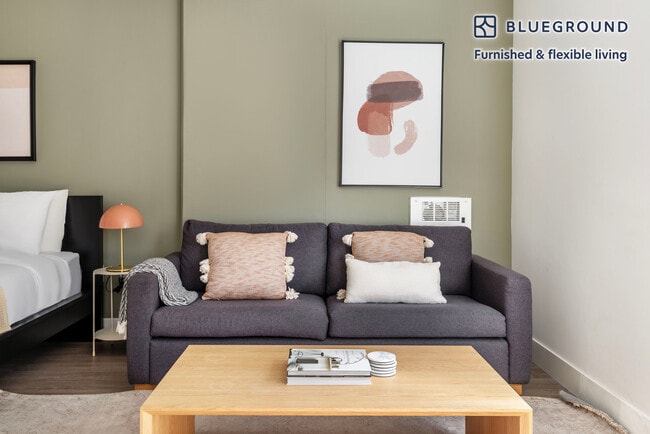 Photo - 18 10th St Unit FL7-ID1299