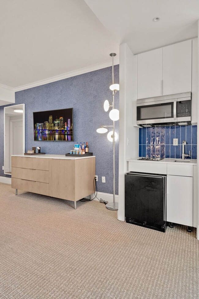 Photo - 4401 Collins Ave Unit SI ID1540452P